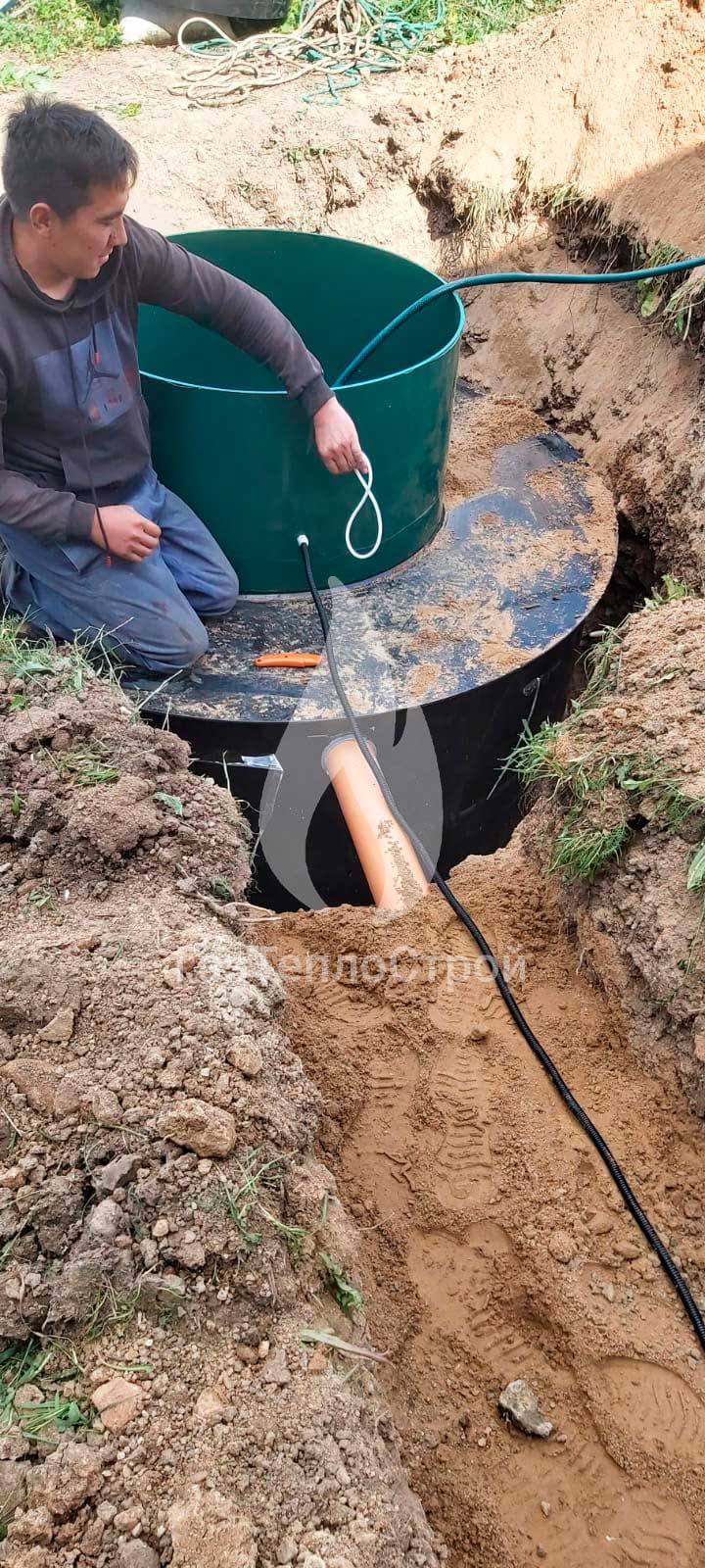 Изображение септика установленного в землю